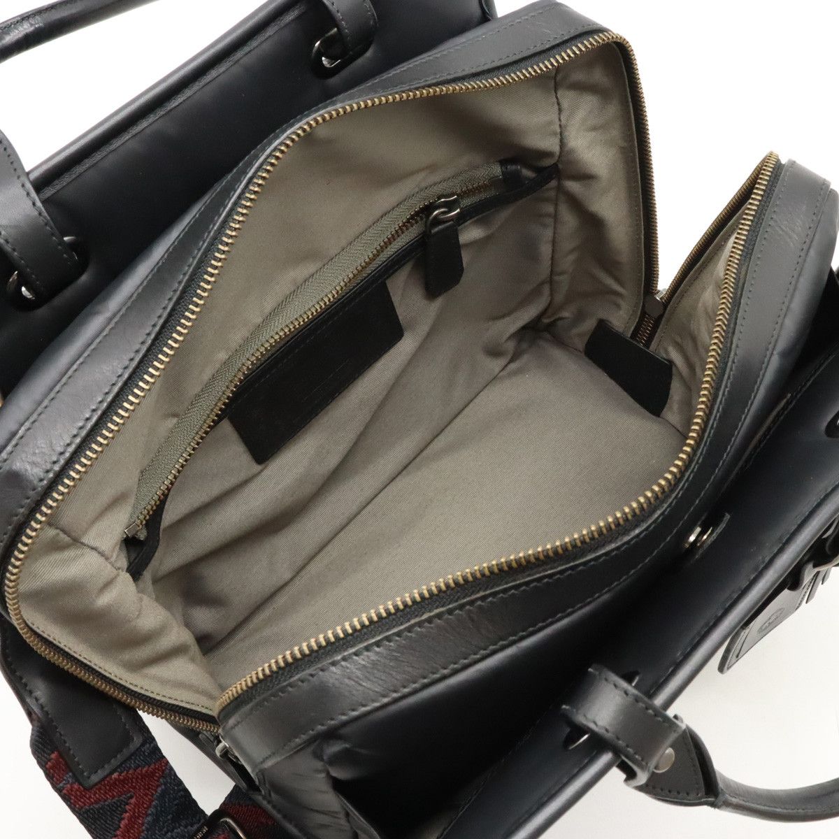 Other Other HUNTING WORLD 2WAY Handbag Shoulder Bag Nylon/Leather Black Canvas Crossbody Bag in Great Condition Size ONE SIZE - 6 Thumbnail