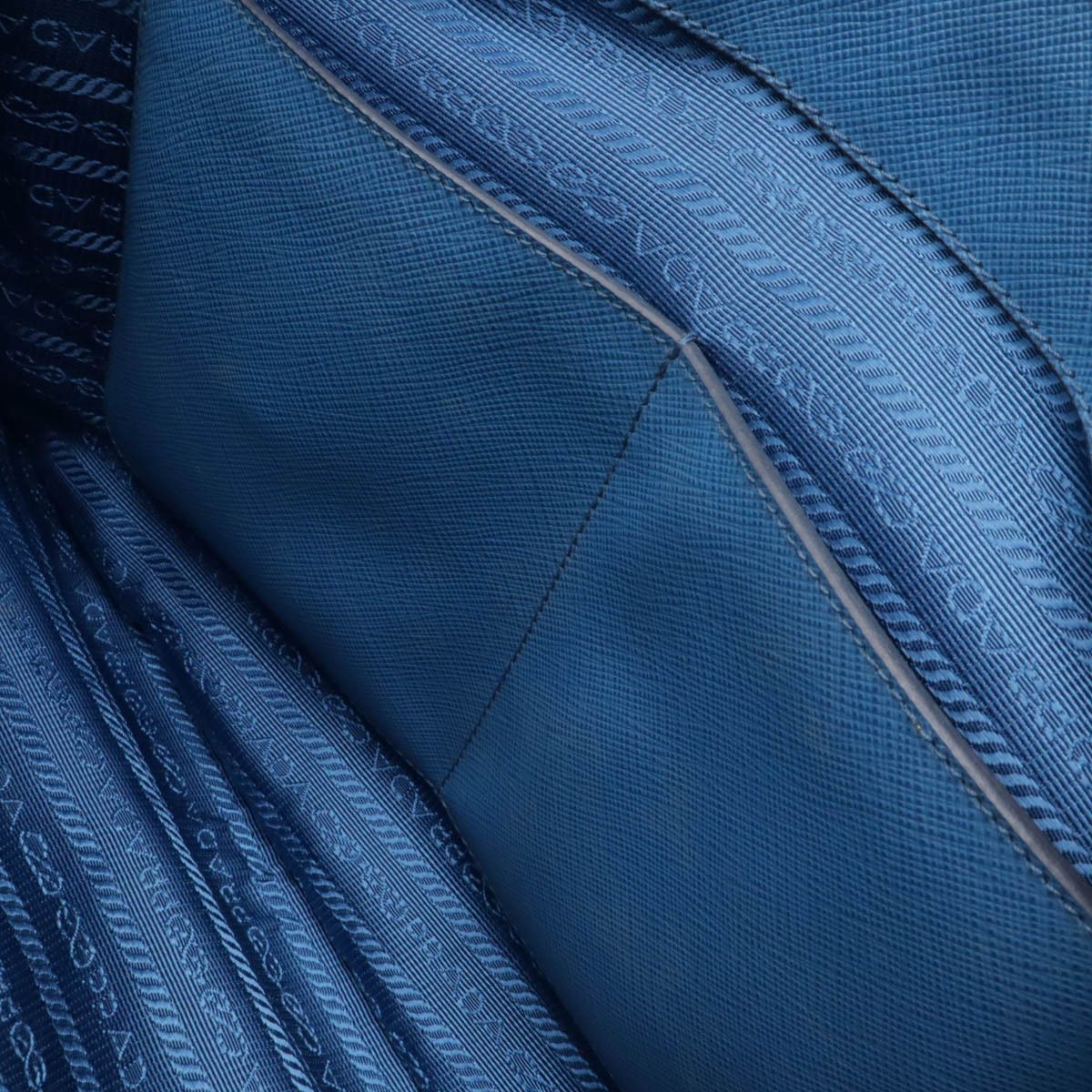 Prada Prada Prada Leather Galleria Tote Bag B2274C Leather Tote Bag B2274C in Very Good Condition Size ONE SIZE - 9 Thumbnail