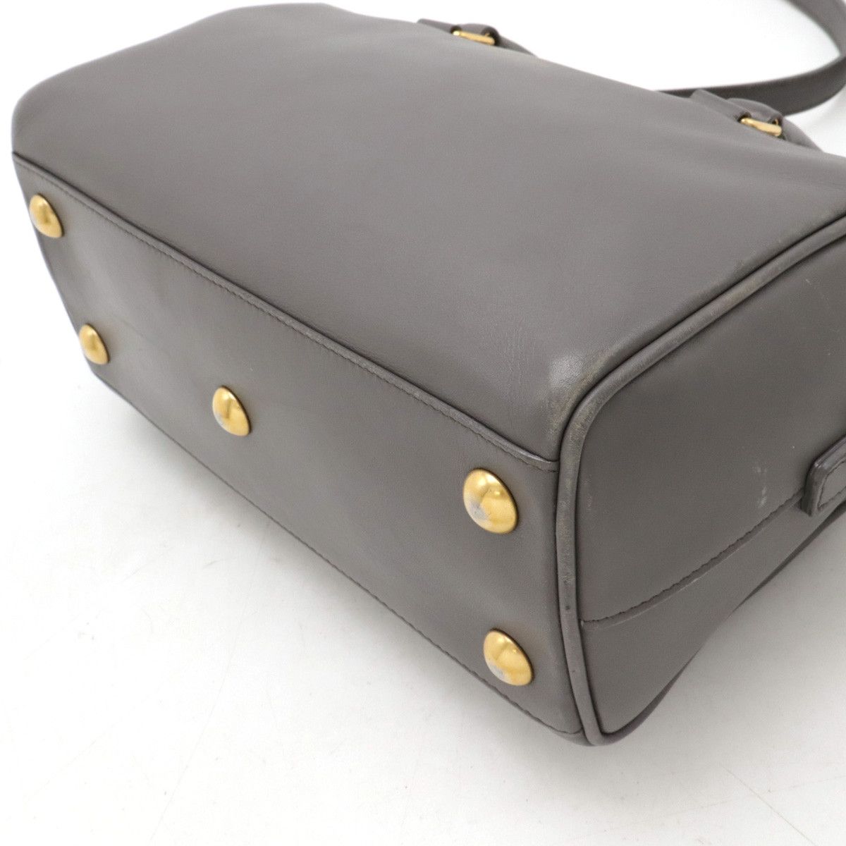 Yves Saint Laurent Yves Saint Laurent Yves Saint Laurent Leather Baby Duffle Handbag 2WAY 330958 Leather Handbag 330958 in Very Good Condition Size ONE SIZE - 3 Thumbnail