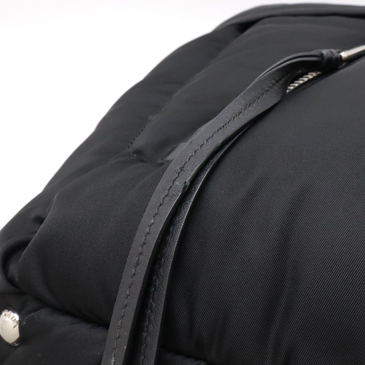 Prada Prada Prada Nylon/Leather Tessuto Bomber Tote Bag BN2617 Canvas Tote Bag BN2617 in Great Condition Size ONE SIZE - 4 Thumbnail