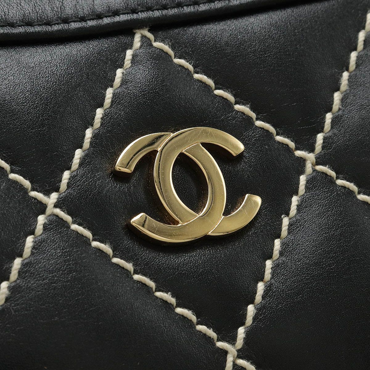 Chanel Chanel Chanel Wild Stitch Leather Tote Bag A14693 Leather Tote Bag A14693 in Very Good Condition Size ONE SIZE - 5 Thumbnail