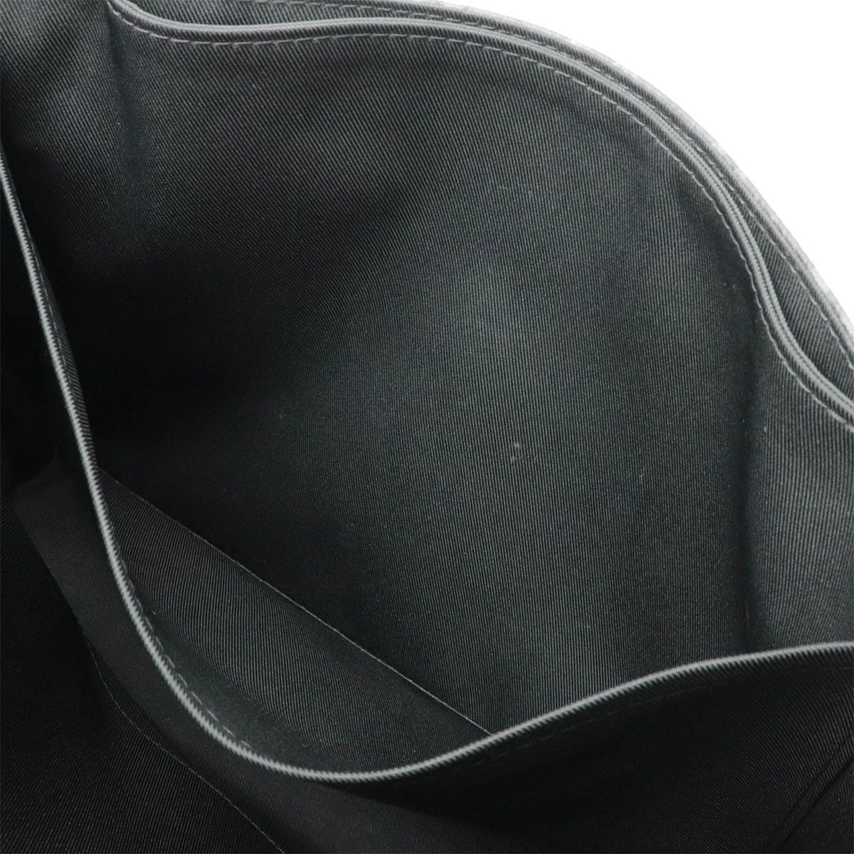 Louis Vuitton Louis Vuitton Louis Vuitton Monogram Eclipse Messenger District MM NM Shoulder Bag M44001 Canvas Crossbody Bag M44001 in Very Good Condition Size ONE SIZE - 7 Thumbnail