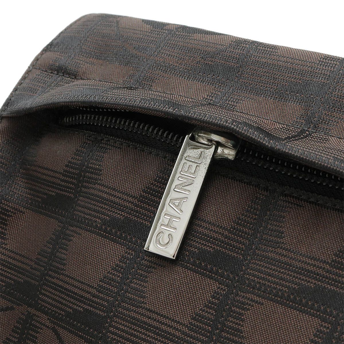 Chanel Chanel Chanel New Travel Line Nylon Jacquard Leather Shoulder Bag A29347 Canvas Crossbody Bag A29347 in Great Condition Size ONE SIZE - 6 Thumbnail