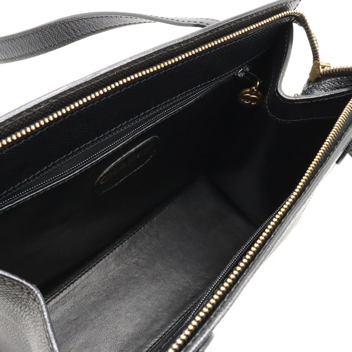 Chanel Chanel Chanel Caviar Skin Logo Tote Bag Leather Tote Bag in Very Good Condition Size ONE SIZE - 6 Thumbnail