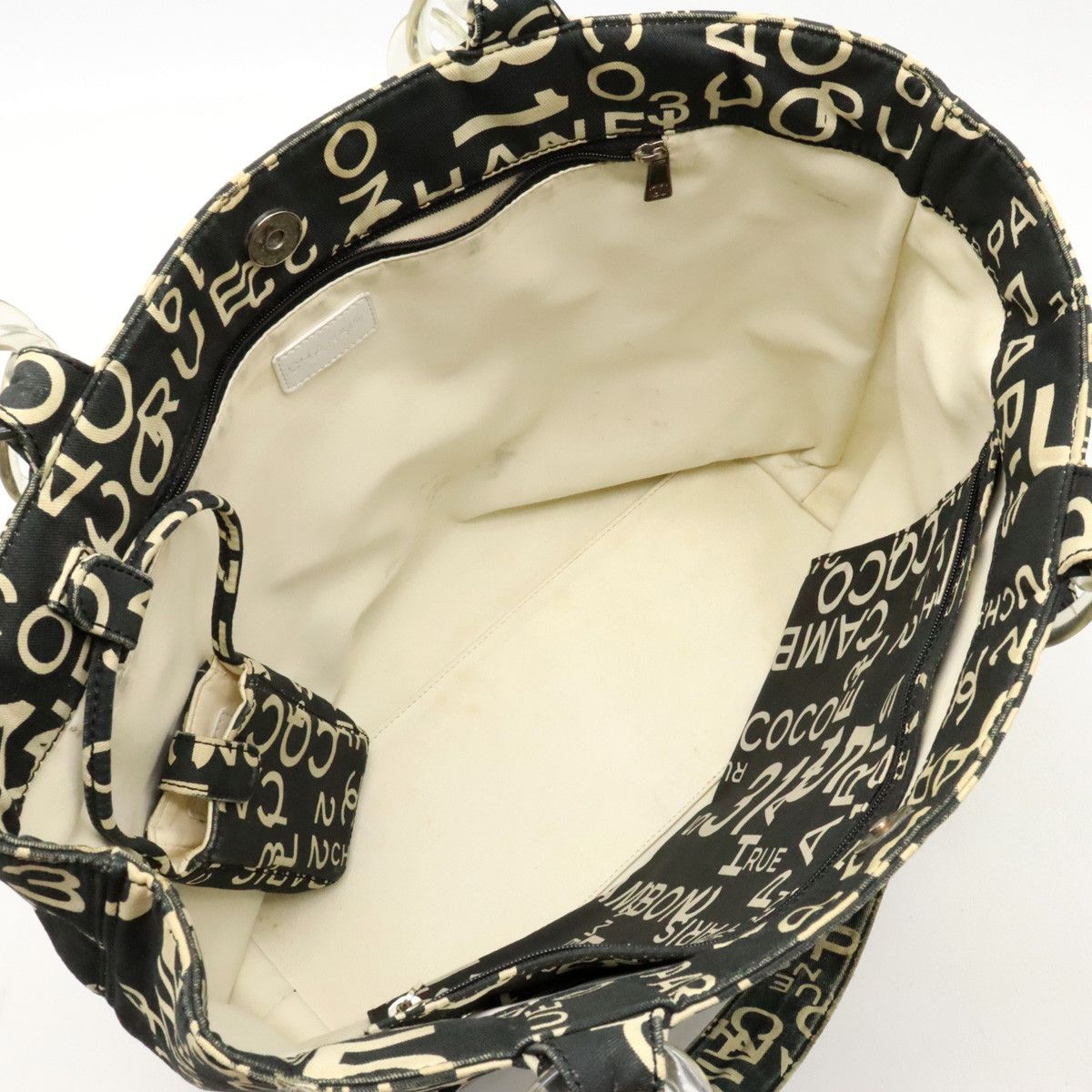 Chanel Chanel Chanel Canvas Plastic Chain Logo Tote Bag A18303 Canvas Tote Bag A18303 in Good Condition Size ONE SIZE - 7 Thumbnail
