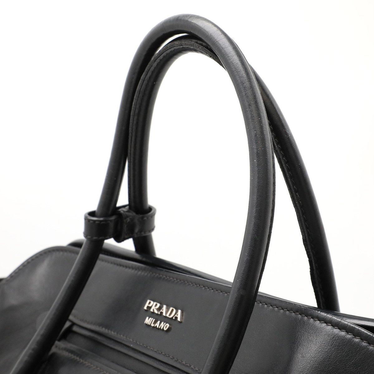 Prada Prada Prada Leather 2WAY Handbag Shoulder Bag BN2611 Leather Handbag BN2611 in Great Condition Size ONE SIZE - 4 Thumbnail