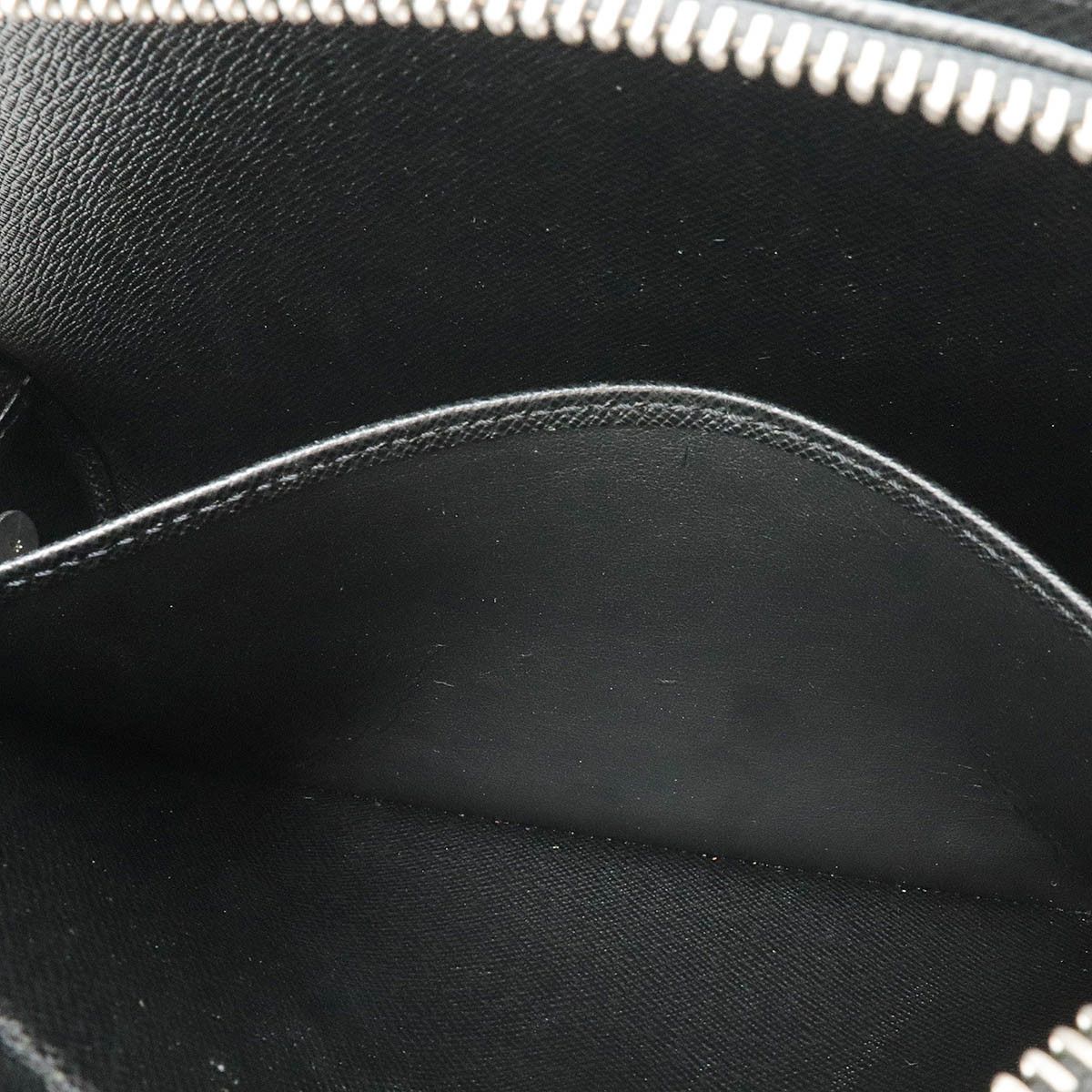 Louis Vuitton Louis Vuitton Louis Vuitton Taiga Leather Baikal Clutch Bag M30182 Leather Clutch Bag M30182 in Great Condition Size ONE SIZE - 7 Thumbnail