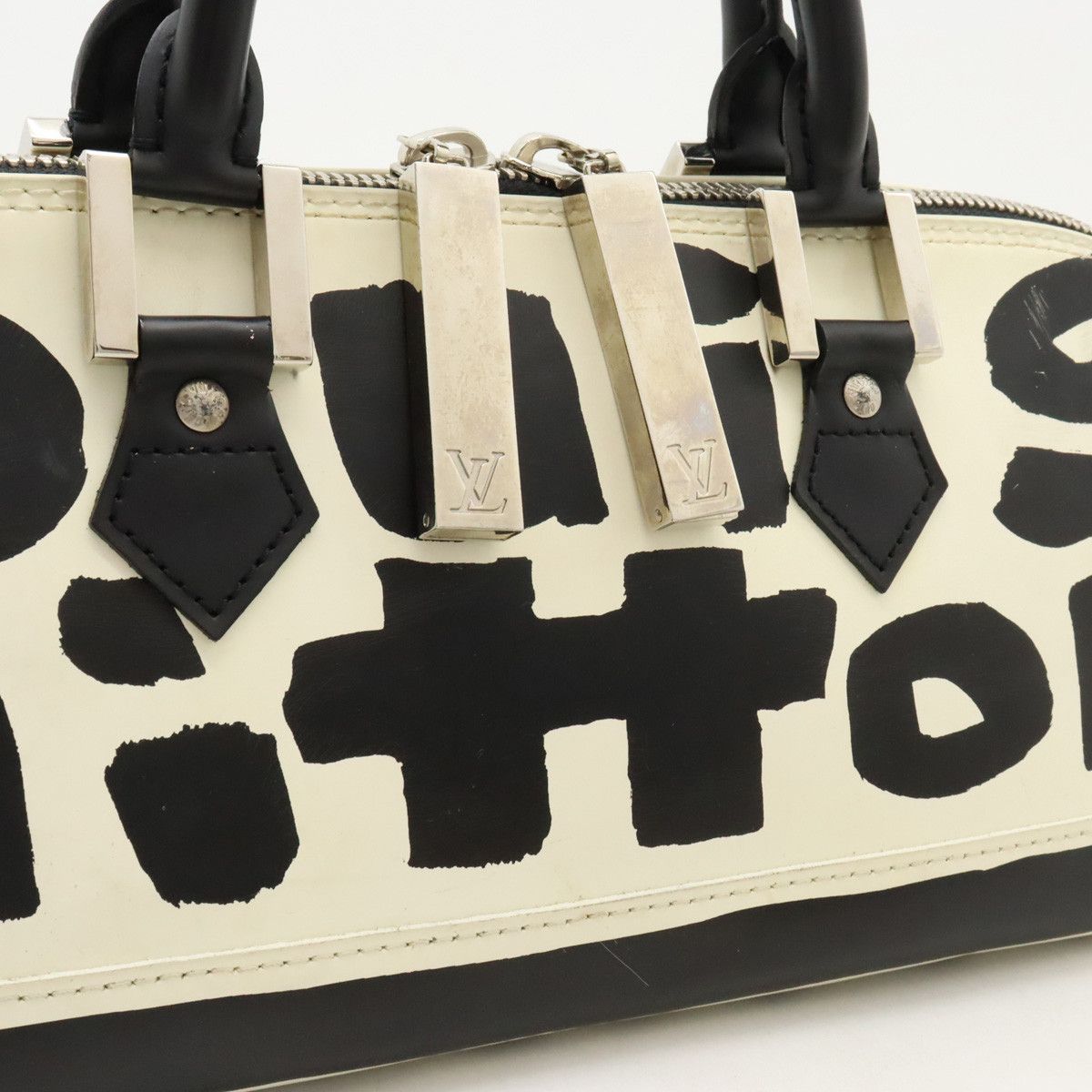 Louis Vuitton Louis Vuitton Louis Vuitton Graffiti Alma Horizontal Leather Handbag M92175 Leather Handbag M92175 in Very Good Condition Size ONE SIZE - 8 Thumbnail