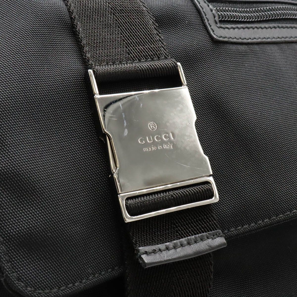 Gucci Gucci Gucci Nylon Canvas Leather Shoulder Messenger Bag 122374 Canvas Crossbody Bag 122374 in Very Good Condition Size ONE SIZE - 6 Thumbnail