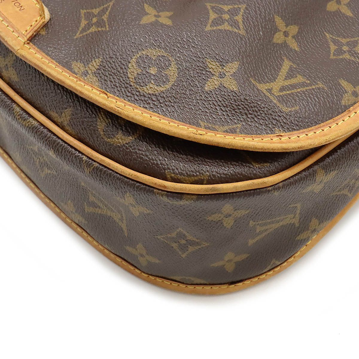 Louis Vuitton Louis Vuitton Louis Vuitton Monogram Menilmontant PM Shoulder Bag M40474 Canvas Crossbody Bag M40474 in Good Condition Size ONE SIZE - 3 Thumbnail