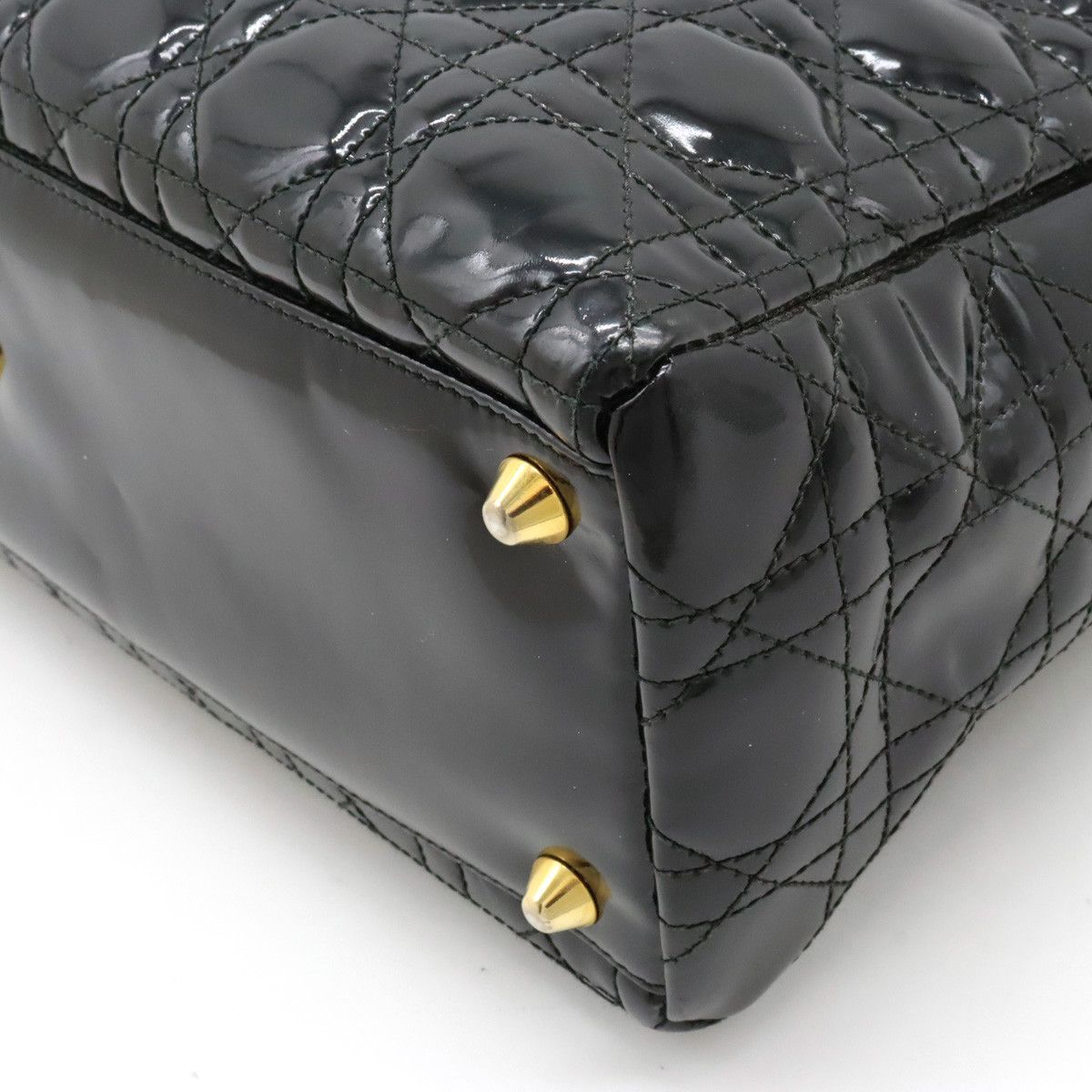 Dior Dior Dior Lady Dior Patent Leather Handbag Leather Handbag in Very Good Condition Size ONE SIZE - 3 Thumbnail