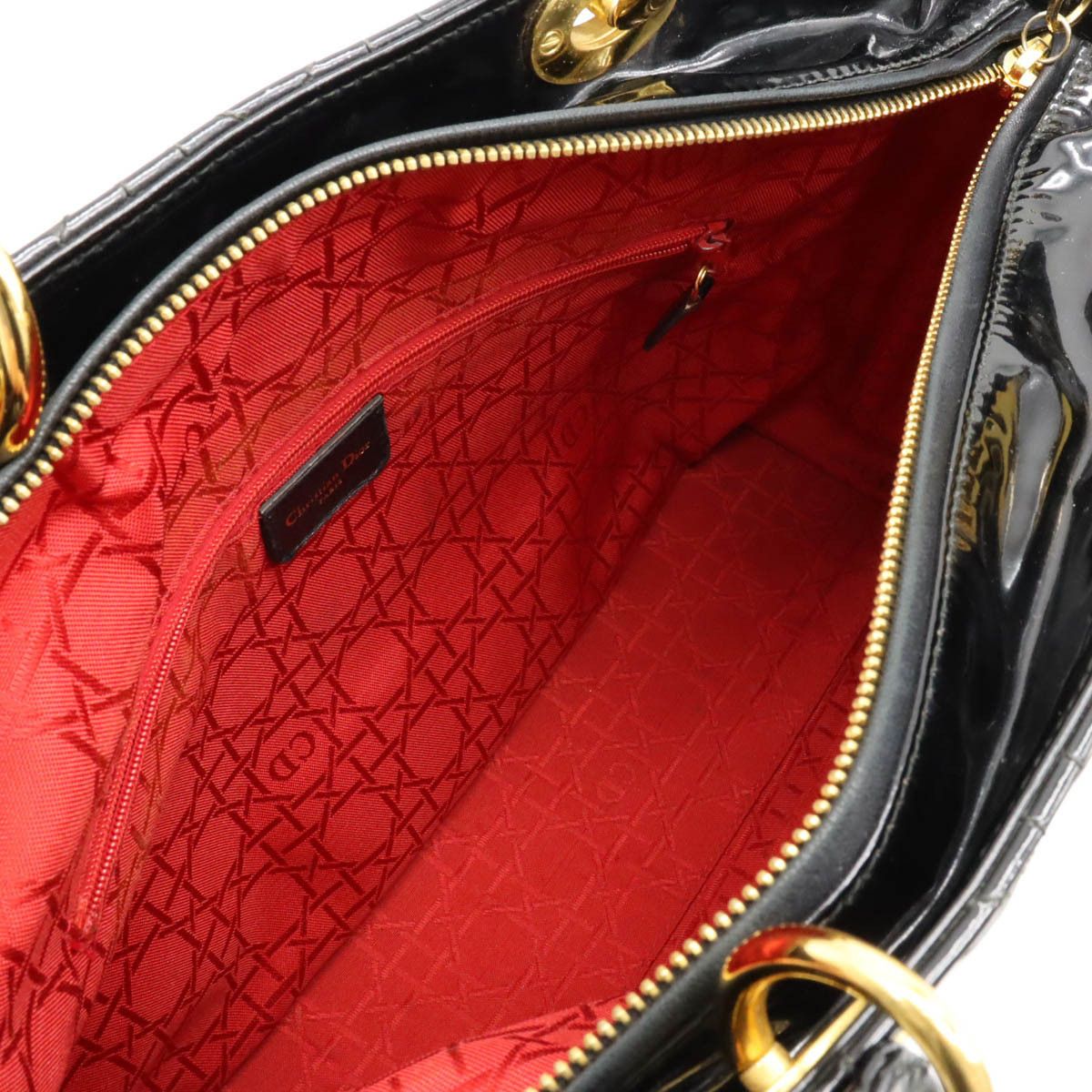 Dior Dior Dior Lady Dior Patent Leather Handbag Leather Handbag in Very Good Condition Size ONE SIZE - 5 Thumbnail