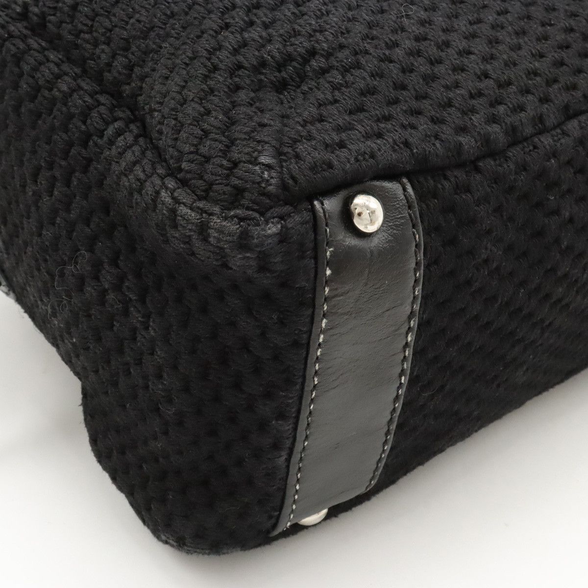 Chanel Chanel Chanel Knit/Leather Logo Tote Bag Canvas Tote Bag in Good Condition Size ONE SIZE - 3 Thumbnail