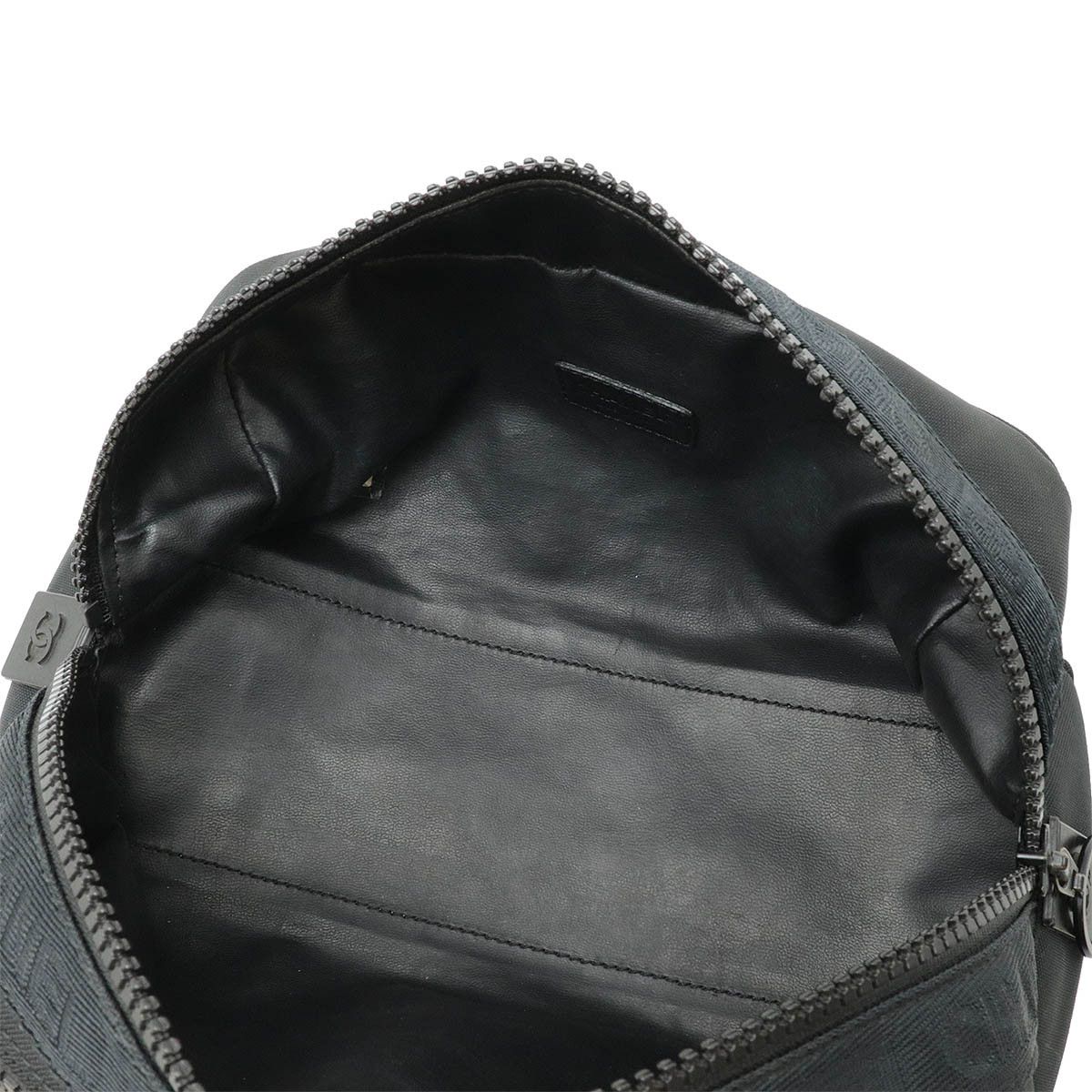 Chanel Chanel Chanel Nylon Canvas Sport Line Cosmetic Pouch A19975 Canvas Vanity Bag A19975 in Very Good Condition Size ONE SIZE - 6 Thumbnail