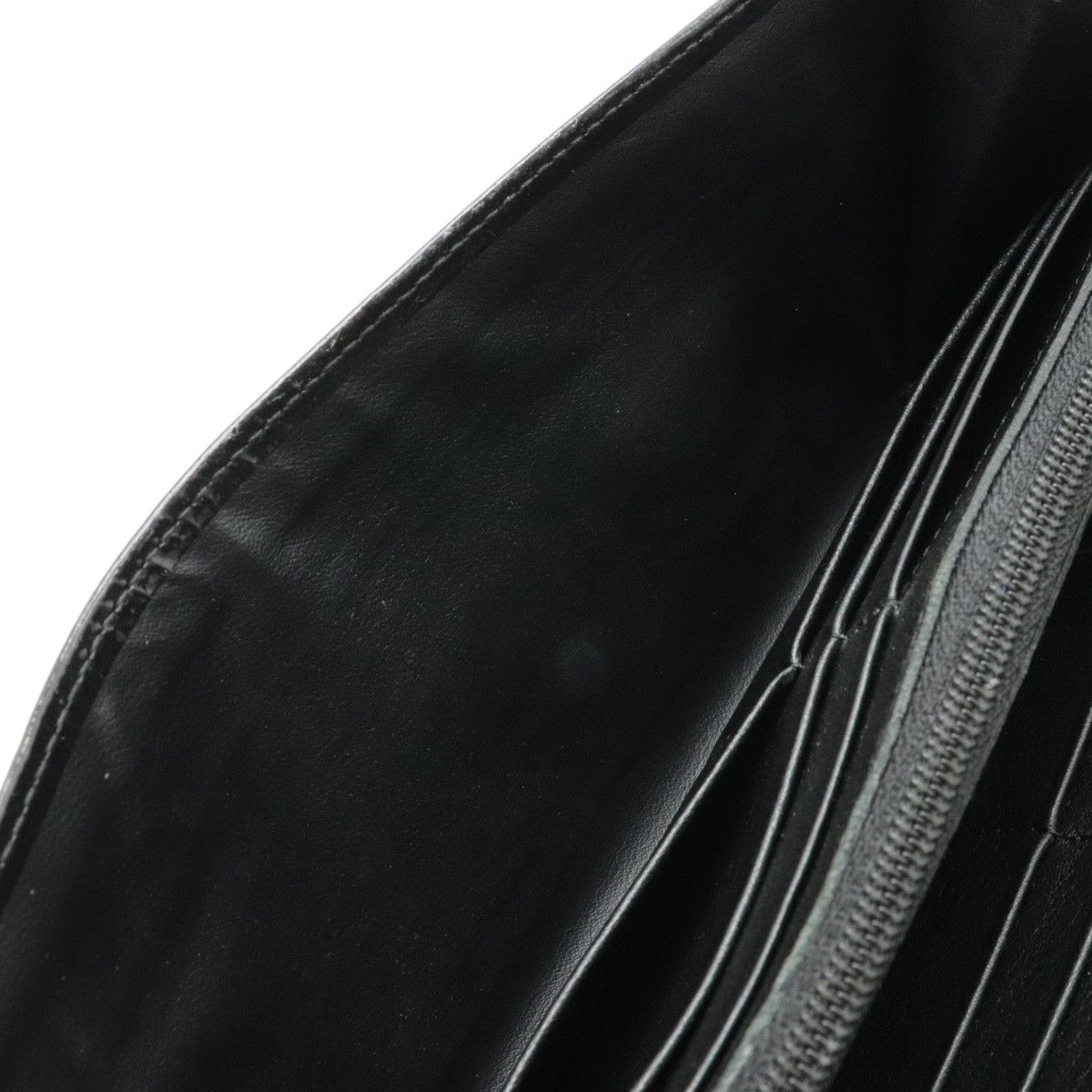 Cartier Cartier Cartier Patent Leather Happy Birthday Long Wallet L3001240 Leather Long Wallet L3001240 in Great Condition Size ONE SIZE - 7 Thumbnail