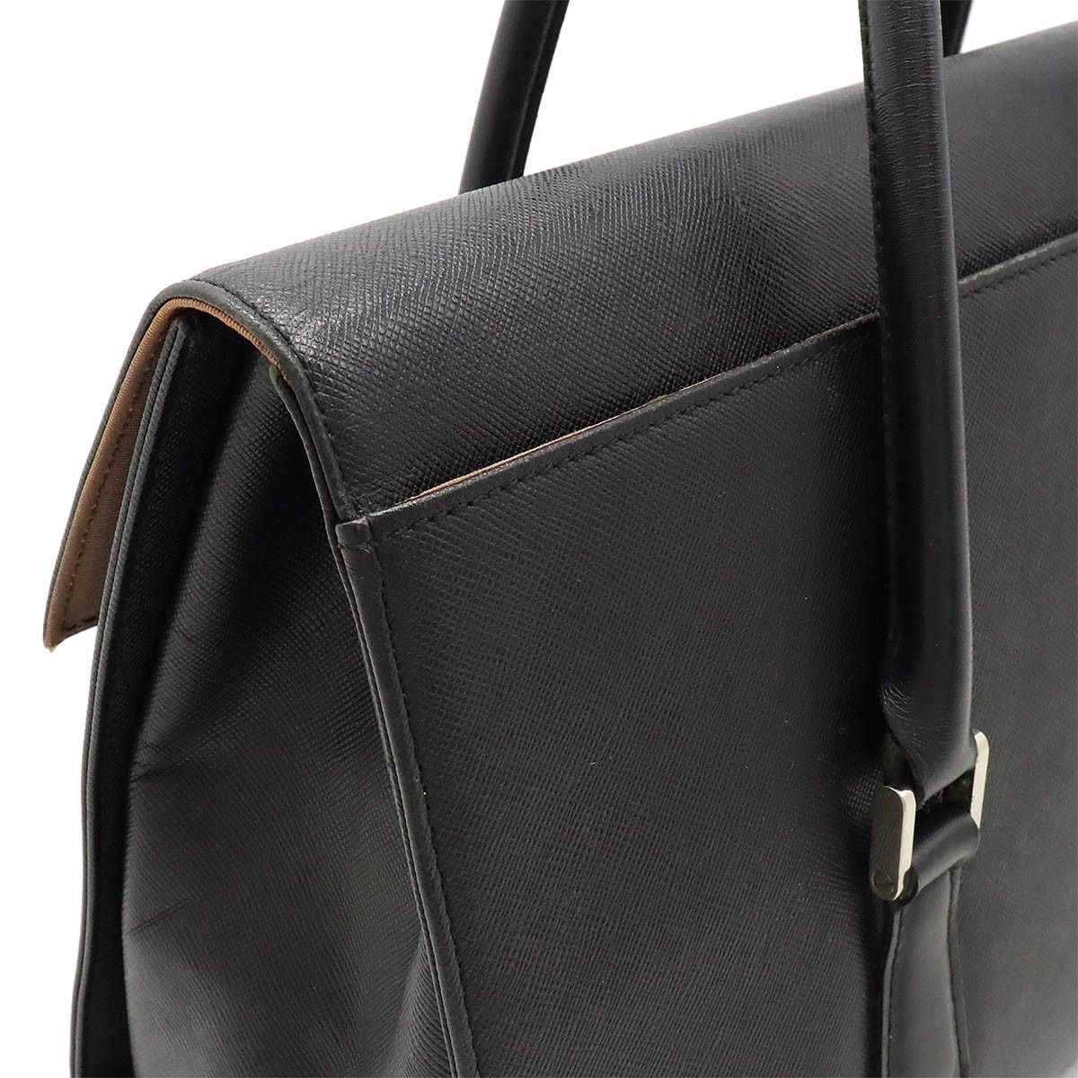 Burberry Burberry Burberry Leather Tote Bag Black Leather Tote Bag in Very Good Condition Size ONE SIZE - 8 Thumbnail