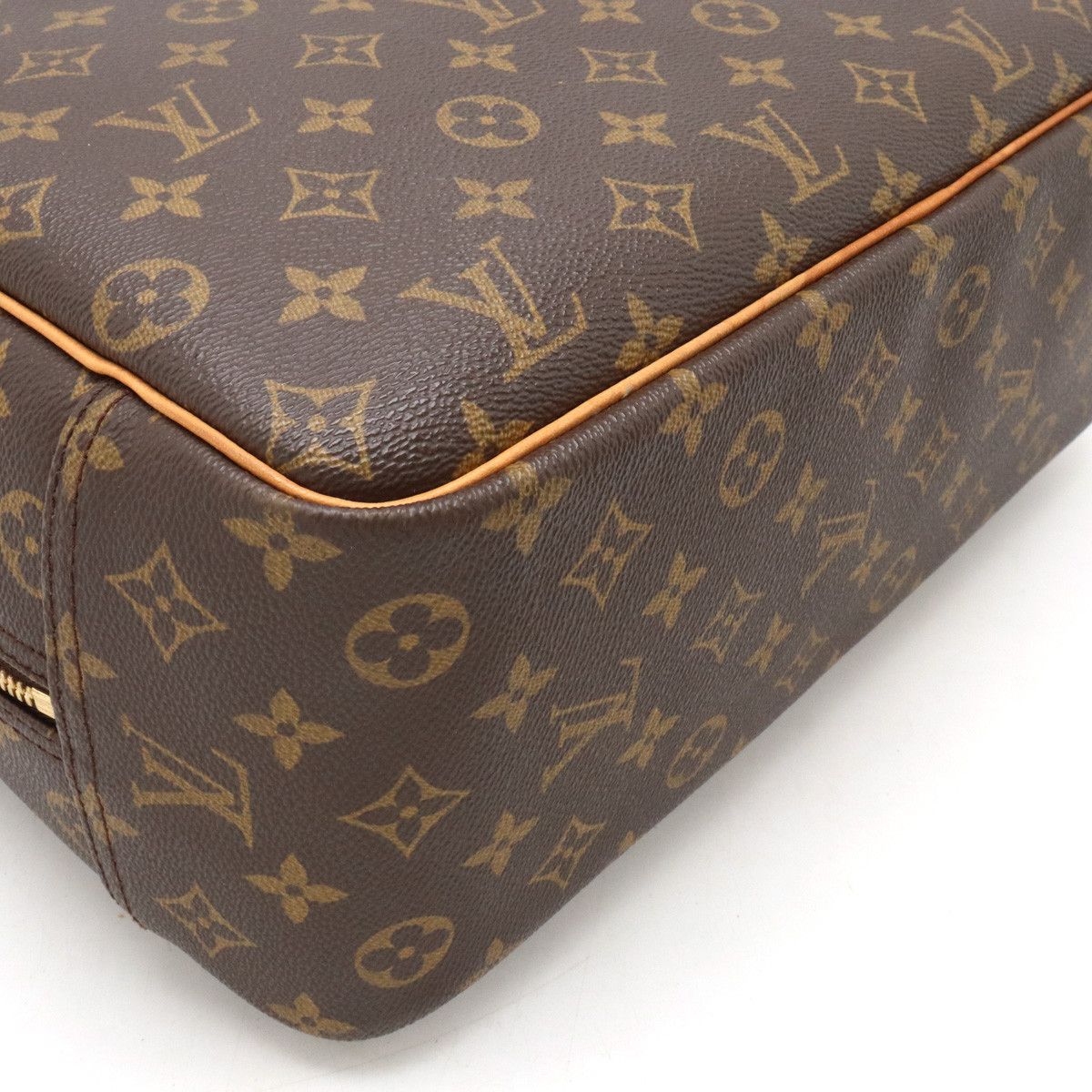 Louis Vuitton Louis Vuitton Louis Vuitton Monogram Bowling Vanity Deauville Handbag M47270 Canvas Handbag M47270 in Very Good Condition Size ONE SIZE - 3 Thumbnail