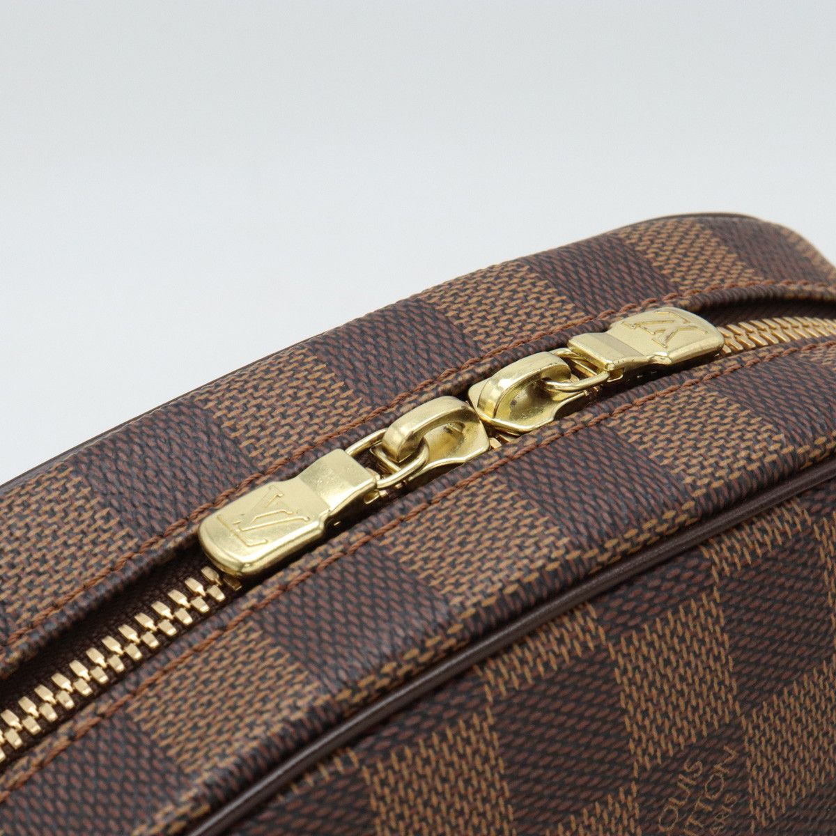 Louis Vuitton Louis Vuitton Louis Vuitton Damier Ipanema PM Shoulder Bag Pochette N51294 Canvas Crossbody Bag N51294 in Great Condition Size ONE SIZE - 5 Thumbnail