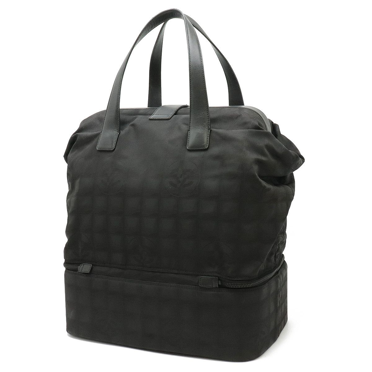 Chanel Chanel Chanel Nylon Jacquard/Leather New Travel Line Boston Bag A15960 Canvas Travel Bag A15960 in Good Condition Size ONE SIZE - 2 Thumbnail