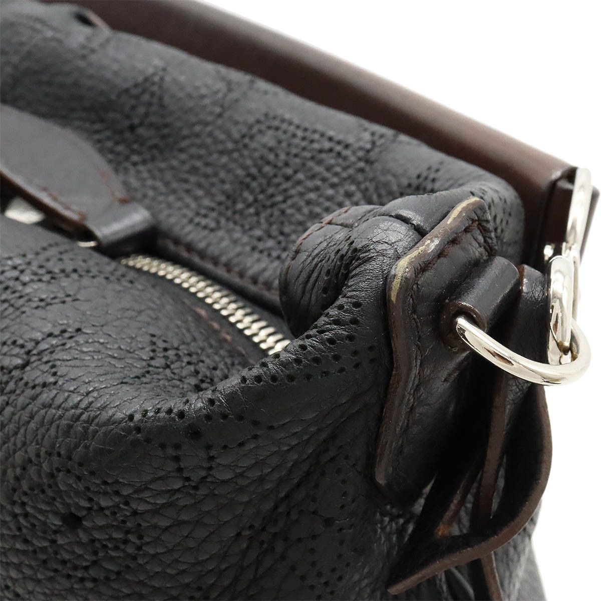 Louis Vuitton Louis Vuitton Louis Vuitton Mahina Selene PM Handbag M94314 Leather Handbag M94314 in Great Condition Size ONE SIZE - 7 Thumbnail