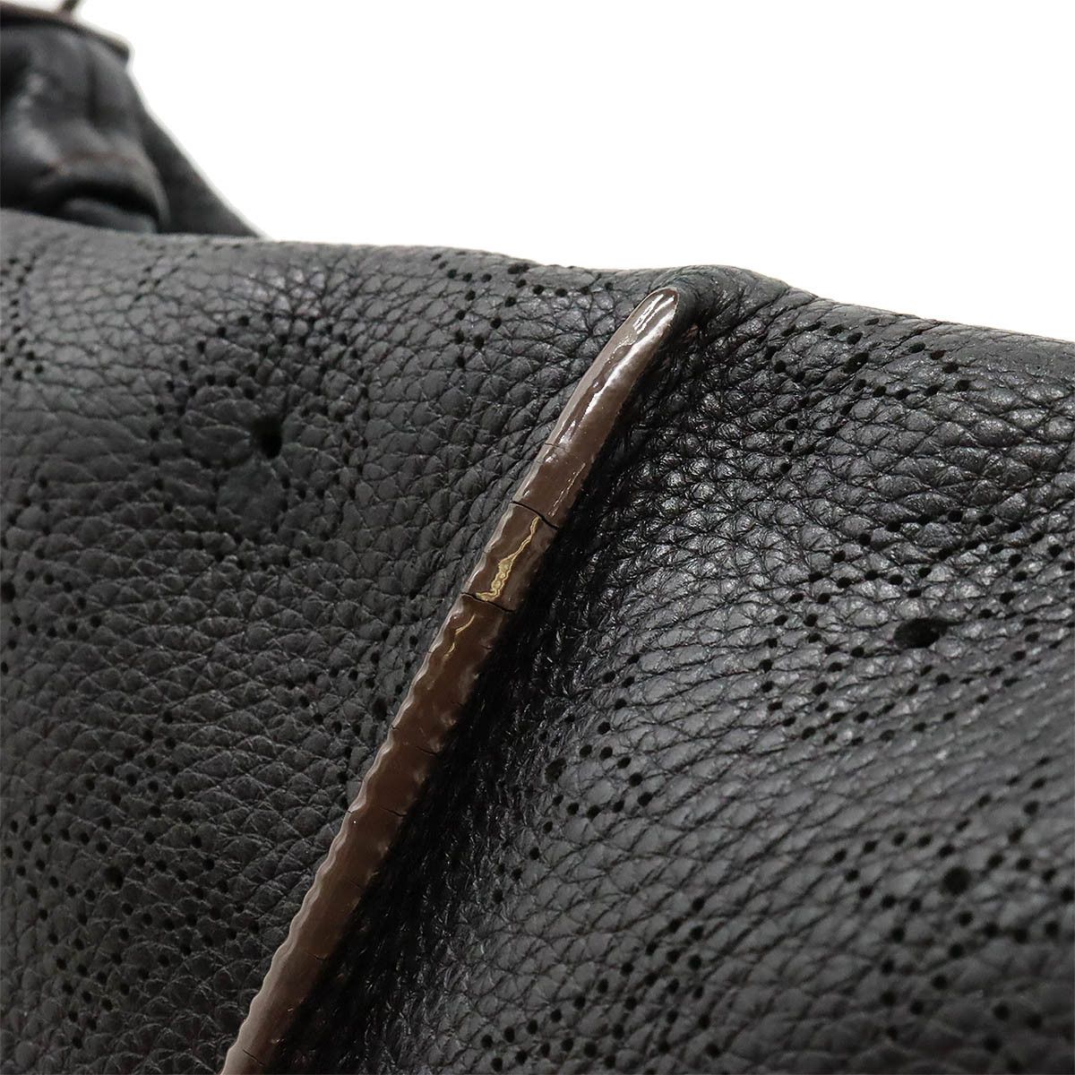 Louis Vuitton Louis Vuitton Louis Vuitton Mahina Selene PM Handbag M94314 Leather Handbag M94314 in Great Condition Size ONE SIZE - 8 Thumbnail