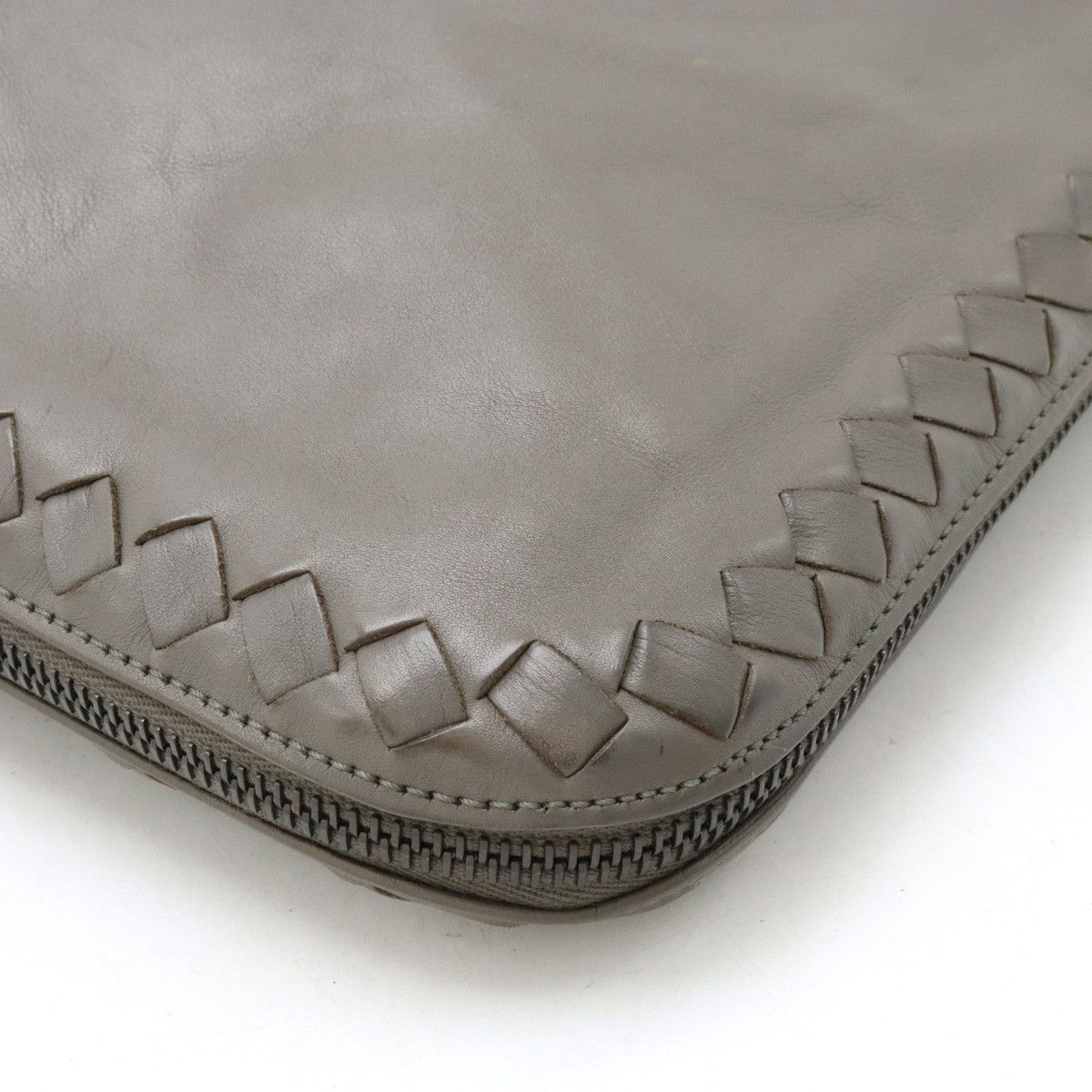 Bottega Veneta Bottega Veneta Bottega Veneta Intrecciato Leather Tote Bag 257334 Leather Tote Bag 257334 in Good Condition Size ONE SIZE - 3 Thumbnail