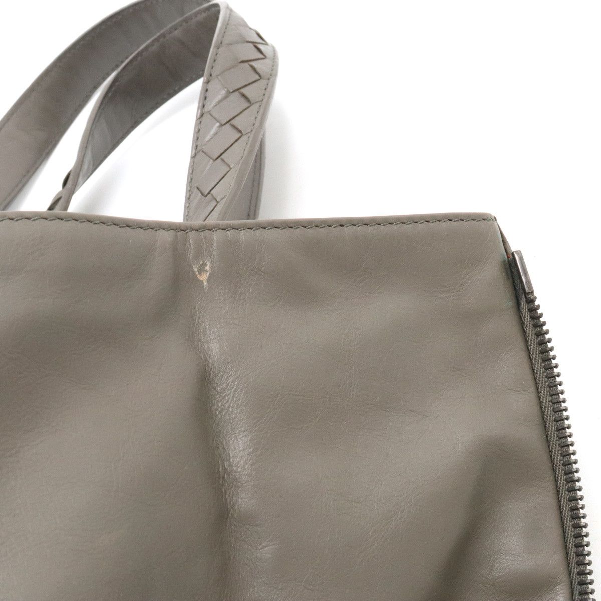 Bottega Veneta Bottega Veneta Bottega Veneta Intrecciato Leather Tote Bag 257334 Leather Tote Bag 257334 in Good Condition Size ONE SIZE - 6 Thumbnail