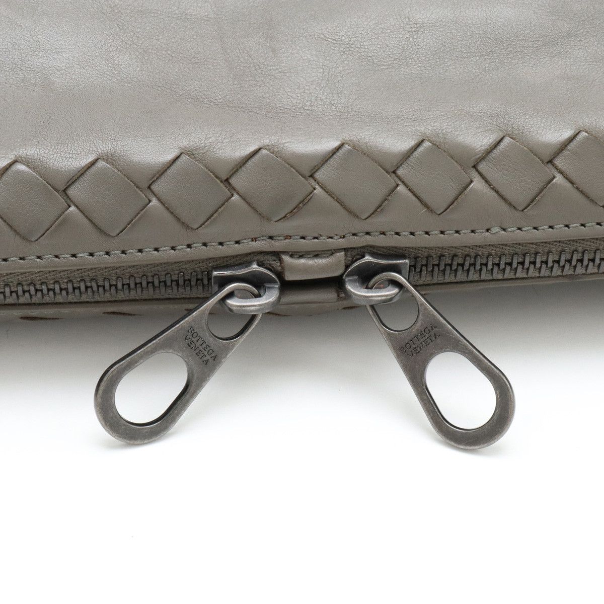 Bottega Veneta Bottega Veneta Bottega Veneta Intrecciato Leather Tote Bag 257334 Leather Tote Bag 257334 in Good Condition Size ONE SIZE - 5 Thumbnail