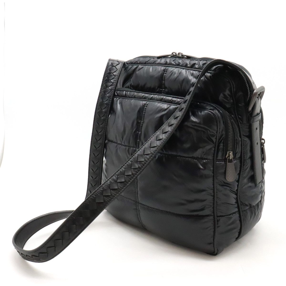 Bottega Veneta Bottega Veneta Bottega Veneta Nylon/Leather Spinnaker Shoulder Bag Canvas Crossbody Bag in Great Condition Size ONE SIZE - 2 Thumbnail