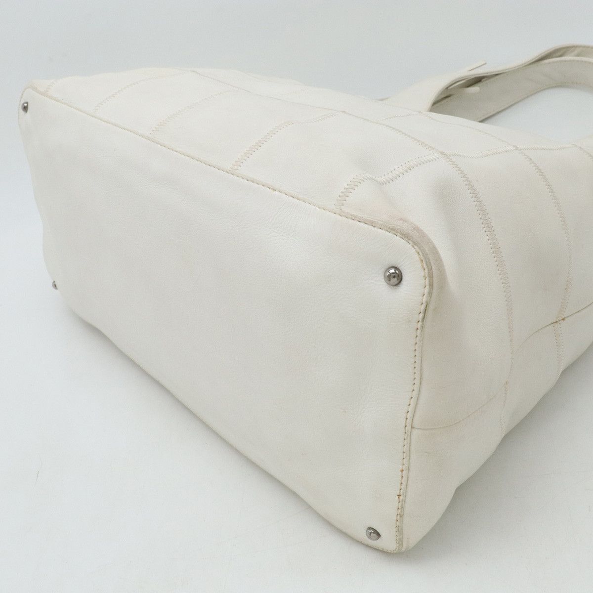Chanel Chanel Chanel Leather Chocobar Tote Bag Leather Tote Bag in Very Good Condition Size ONE SIZE - 3 Thumbnail