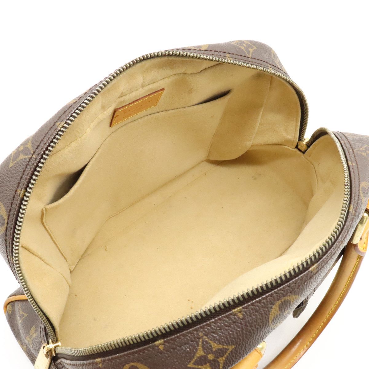 Louis Vuitton Louis Vuitton Louis Vuitton Monogram Manhattan PM Handbag M40026 Canvas Handbag M40026 in Very Good Condition Size ONE SIZE - 6 Thumbnail
