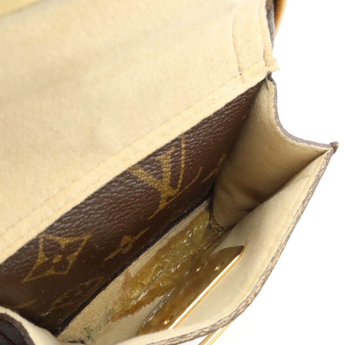 Louis Vuitton Louis Vuitton Louis Vuitton Monogram Manhattan PM Handbag M40026 Canvas Handbag M40026 in Very Good Condition Size ONE SIZE - 9 Thumbnail