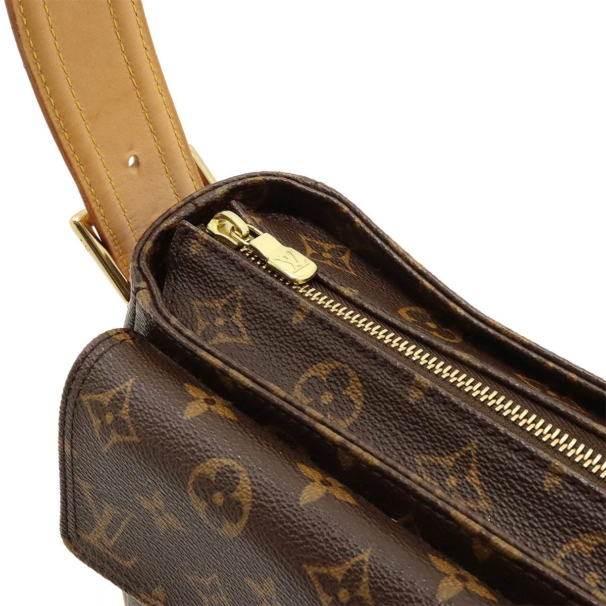 Louis Vuitton Louis Vuitton Louis Vuitton Monogram Viva Cite GM Shoulder Bag M51163 Canvas Shoulder Bag M51163 in Great Condition Size ONE SIZE - 4 Thumbnail
