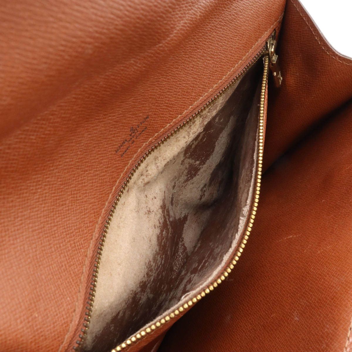 Louis Vuitton Louis Vuitton Louis Vuitton Monogram Monceau 26 Clutch Handbag M51187 Canvas Handbag M51187 in Very Good Condition Size ONE SIZE - 9 Thumbnail