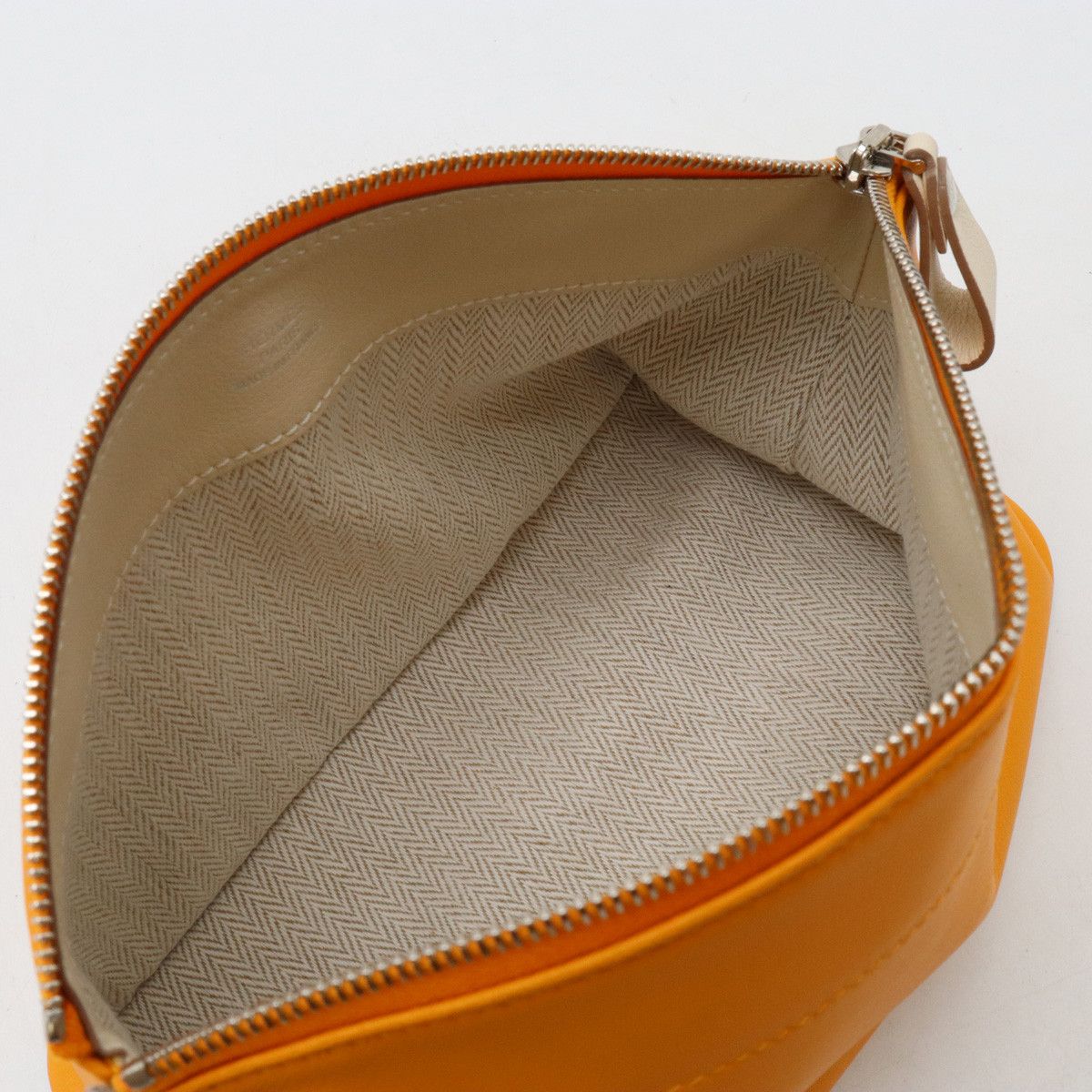 Hermes Hermes Hermes Toubouyou MM Leather Pouch Orange Leather Vanity Bag in Pristine Condition Size ONE SIZE - 5 Thumbnail