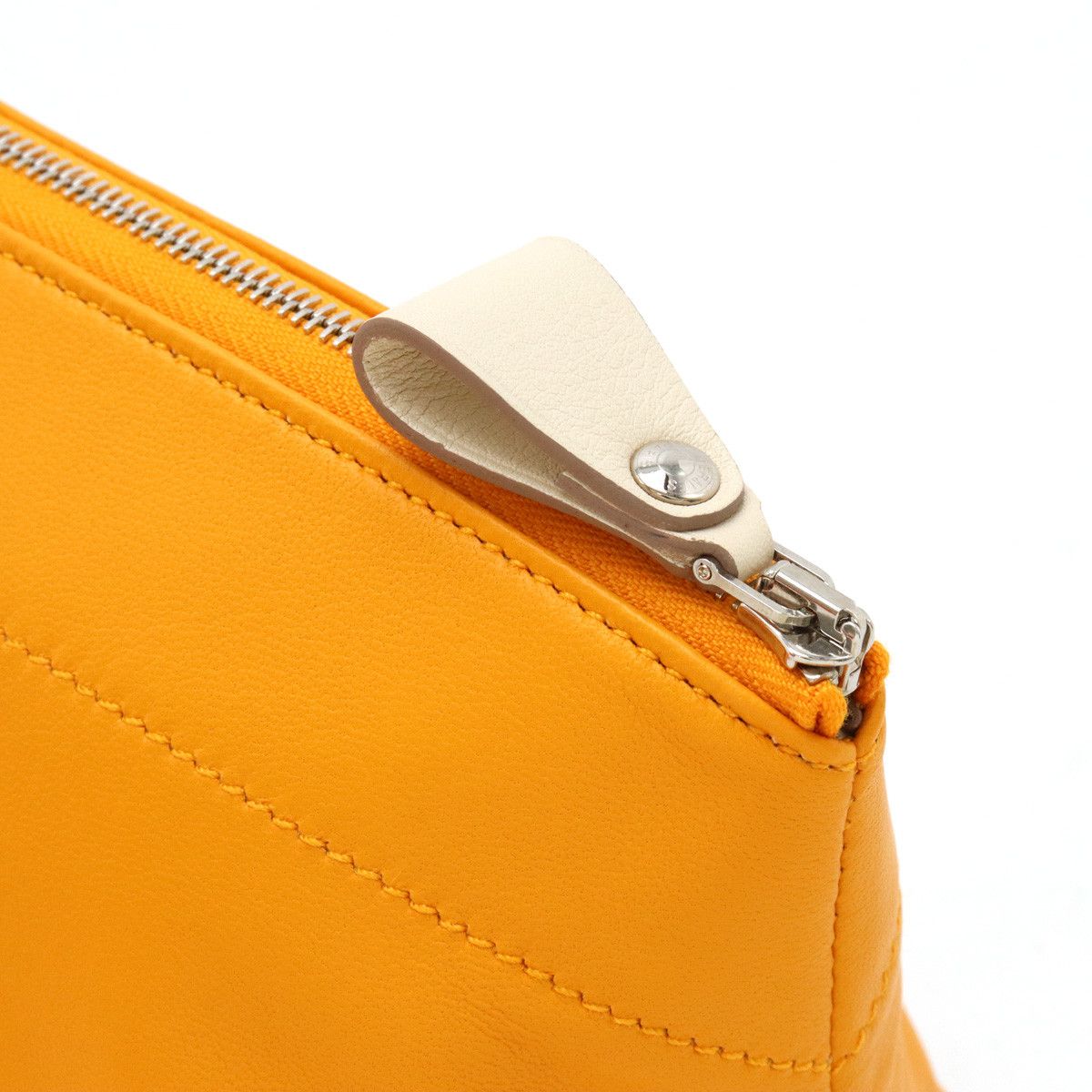 Hermes Hermes Hermes Toubouyou MM Leather Pouch Orange Leather Vanity Bag in Pristine Condition Size ONE SIZE - 4 Thumbnail