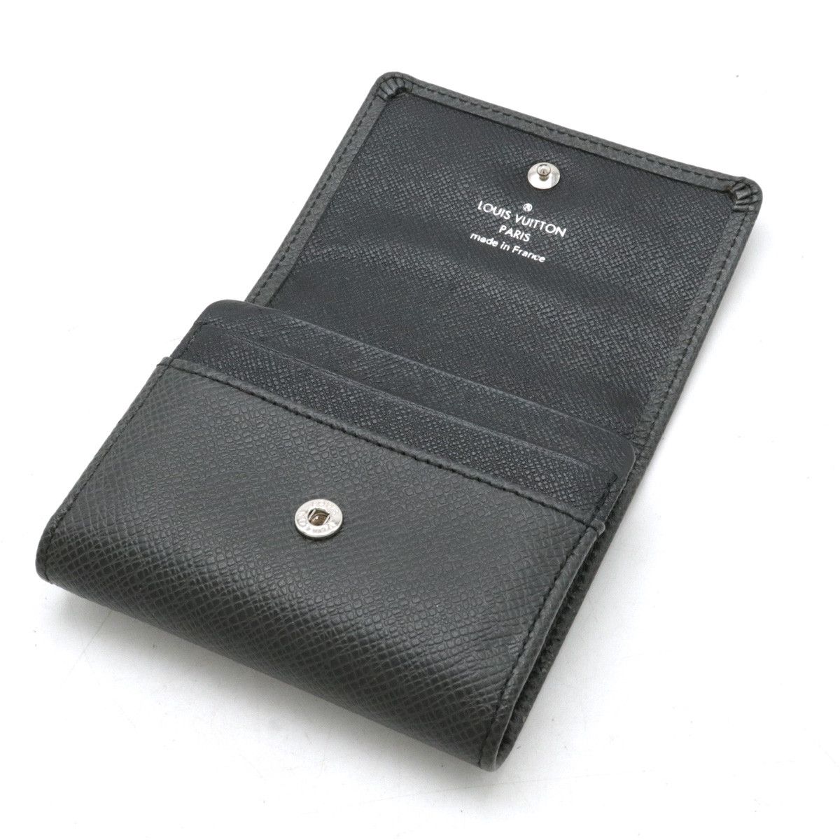 Louis Vuitton Louis Vuitton Louis Vuitton Taiga Leather Coin Case Black M32562 Leather Short Wallet M32562 in Very Good Condition Size ONE SIZE - 4 Thumbnail