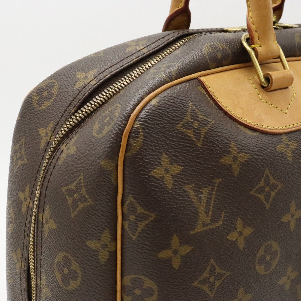 Louis Vuitton Louis Vuitton Louis Vuitton Monogram Bowling Vanity Deauville Handbag M47270 Canvas Handbag M47270 in Good Condition Size ONE SIZE - 5 Thumbnail