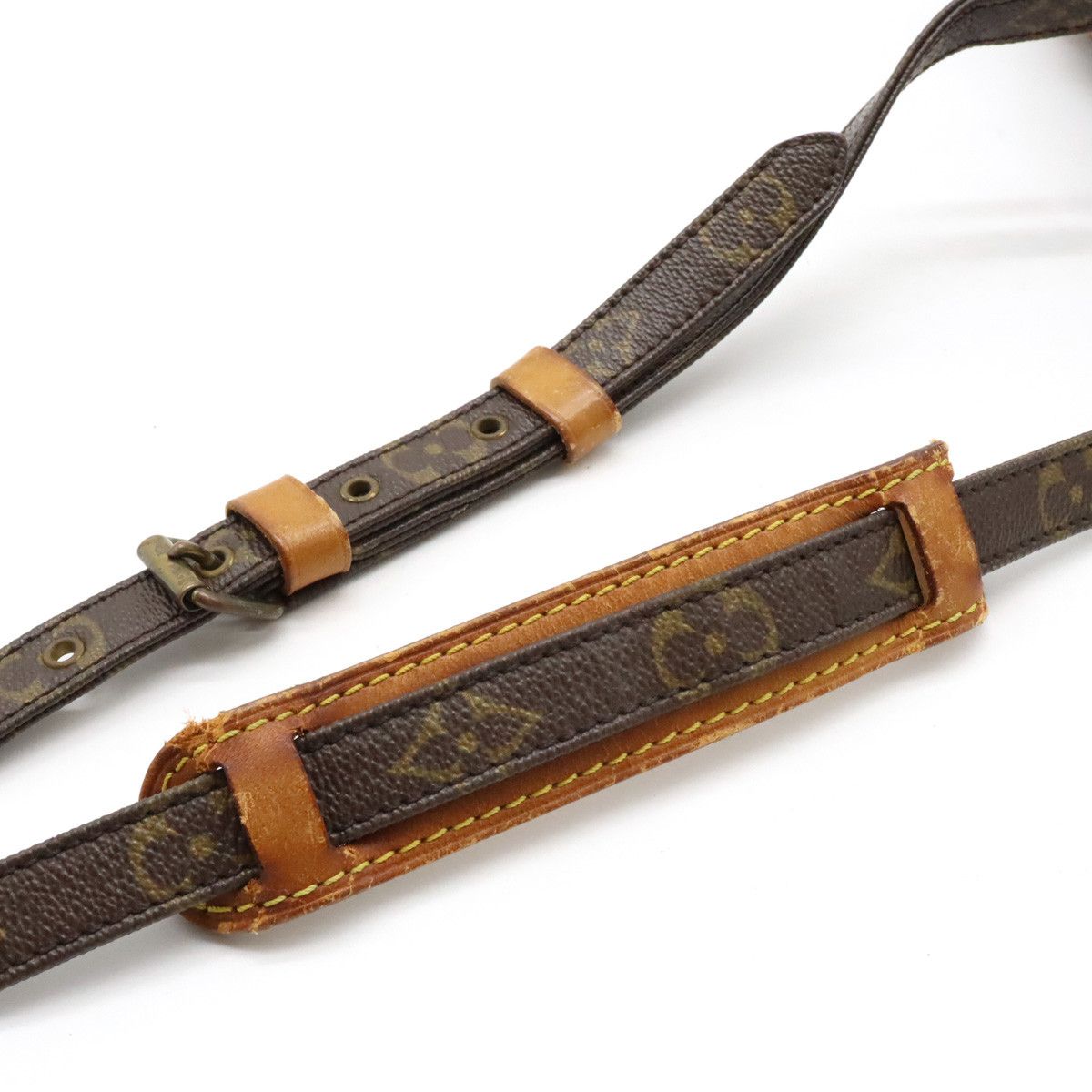 Louis Vuitton Louis Vuitton Louis Vuitton Monogram Amazon Shoulder Bag M45236 Canvas Crossbody Bag M45236 in Good Condition Size ONE SIZE - 8 Thumbnail