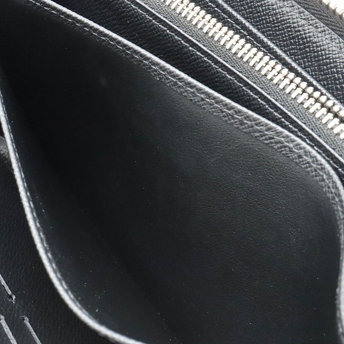 Louis Vuitton Louis Vuitton Louis Vuitton Epi Leather Denim Zippy Wallet M60957 Leather Long Wallet M60957 Size ONE SIZE - 7 Thumbnail