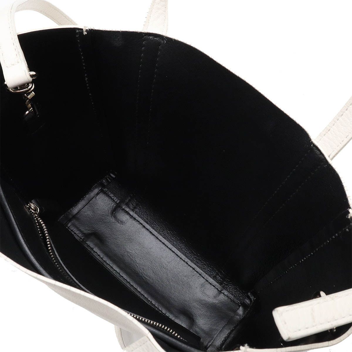 Balenciaga Balenciaga Balenciaga Leather EVERYDAY Tote XXS 2WAY Bag 551815 Leather Tote Bag 551815 in Very Good Condition Size ONE SIZE - 6 Thumbnail