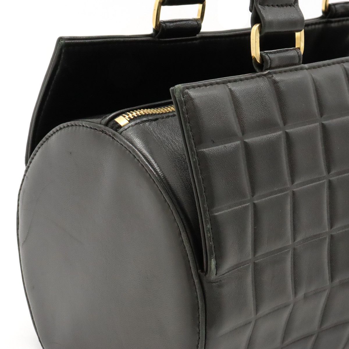 Chanel Chanel Chanel Leather Chocobar Handbag Leather Handbag in Very Good Condition Size ONE SIZE - 5 Thumbnail