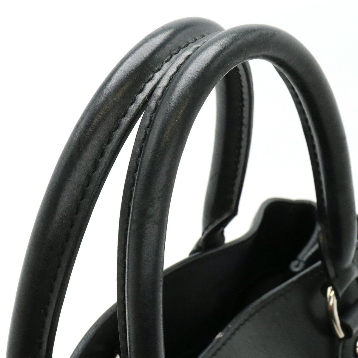 Louis Vuitton Louis Vuitton Louis Vuitton Epi Leather Passy PM Handbag M59262 Leather Handbag M59262 in Very Good Condition Size ONE SIZE - 4 Thumbnail