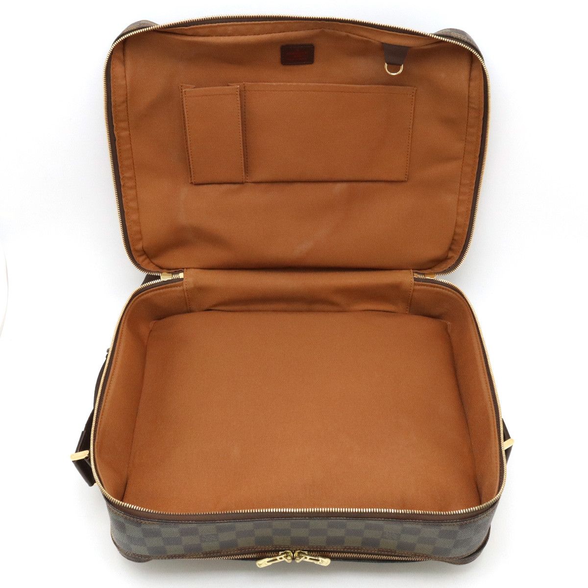 Louis Vuitton Louis Vuitton Louis Vuitton Damier Dorsoduro Shoulder Bag N45251 Canvas Crossbody Bag N45251 in Good Condition Size ONE SIZE - 5 Thumbnail