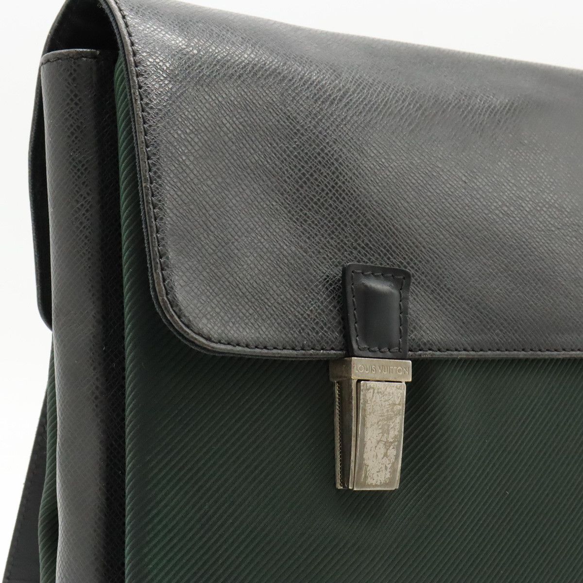 Louis Vuitton Louis Vuitton Louis Vuitton Saratov GM Leather Shoulder Bag M30882 Canvas Crossbody Bag M30882 in Good Condition Size ONE SIZE - 4 Thumbnail