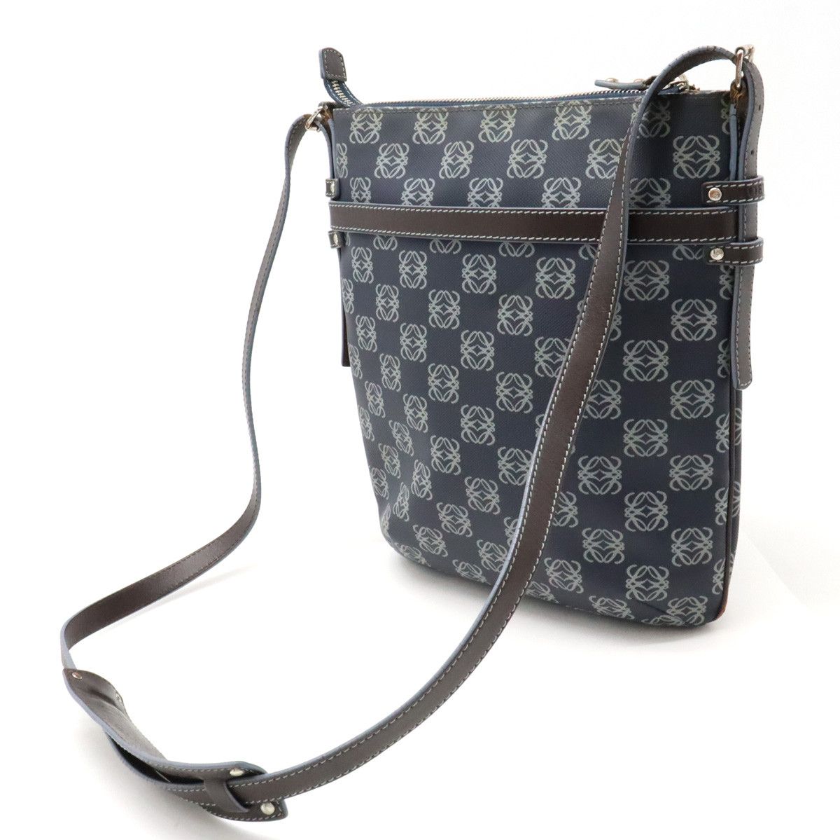 Loewe Loewe Loewe Anagram PVC Leather Shoulder Bag with Pouch Plastic Crossbody Bag in Good Condition Size ONE SIZE - 2 Thumbnail