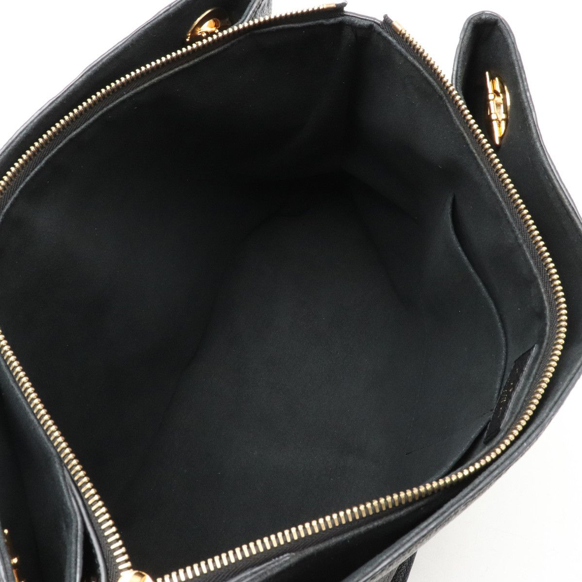 Louis Vuitton Louis Vuitton Louis Vuitton Monogram Empreinte Sienne MM Chain Shoulder Tote Bag M43758 Leather Tote Bag M43758 in Great Condition Size ONE SIZE - 6 Thumbnail