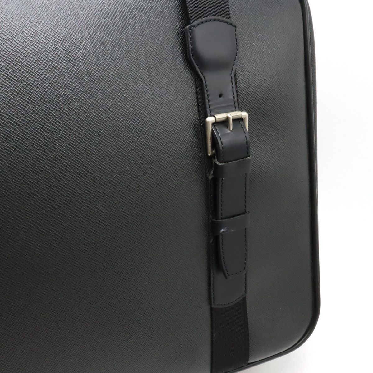 Louis Vuitton Louis Vuitton Louis Vuitton Taiga Leather Satellite 53 Suitcase Travel Bag M30092 Leather Travel Bag M30092 in Great Condition Size ONE SIZE - 7 Thumbnail