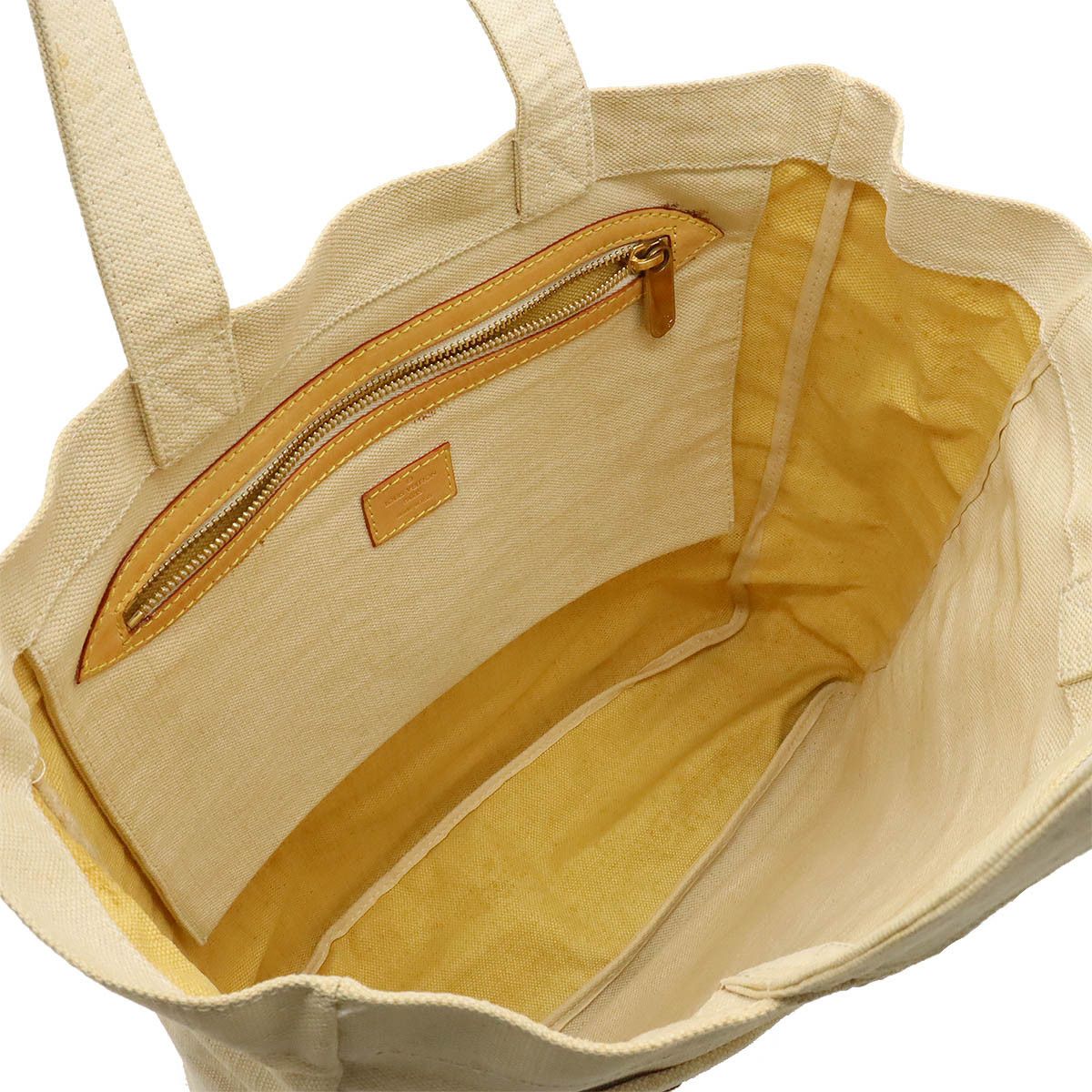 Louis Vuitton Louis Vuitton Louis Vuitton That's Love Tote MM Cotton Canvas Bag M95388 Canvas Tote Bag M95388 in Good Condition Size ONE SIZE - 5 Thumbnail