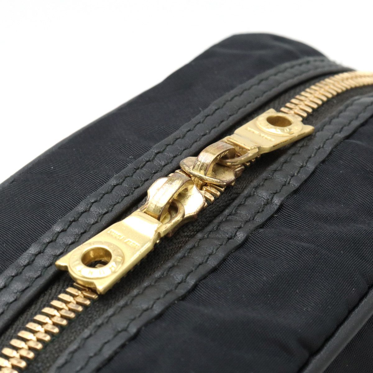 Other Other HUNTING WORLD Nylon/Leather Shoulder Bag Pochette Canvas Crossbody Bag in Great Condition Size ONE SIZE - 6 Thumbnail